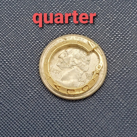 18k Solid Gold Hoop Earrings - Picture 8 of 11